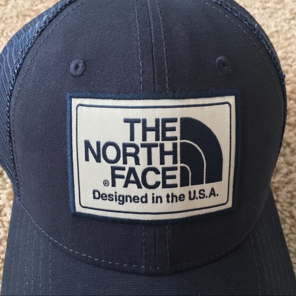 The North Face Mudder Trucker Mesh Cap Hat - Picture 4 of 4